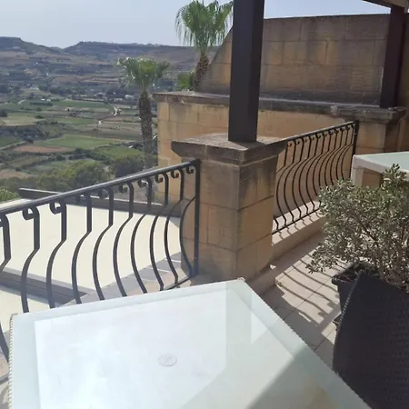 Aurelia Gozo Boutique