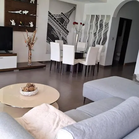 Aurelia Gozo Boutique Couette-café Xagħra