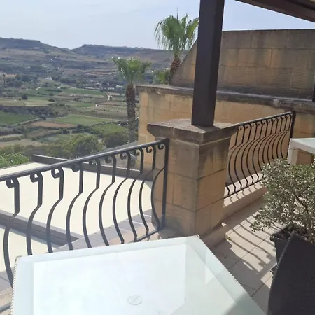 Couette-café Aurelia Gozo Boutique