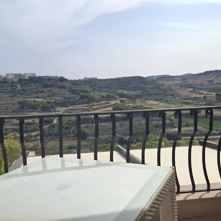 Aurelia Gozo Boutique Nocleg ze śniadaniem Xagħra