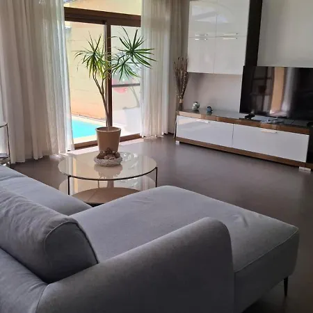 Couette-café Aurelia Gozo Boutique Xagħra